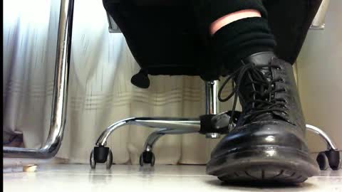 Snapshot of pablomenesssl chatting on March 8, 2025, 3:24 pm Pablo Meness online show from March 8, 2025, 3:24 pm