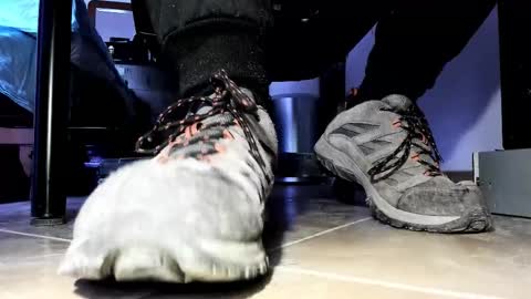 Pablo Meness online show from March 21, 2026, 6:29 am