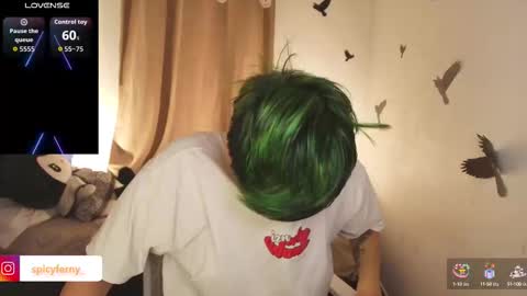 Fernanda online show from October 25, 2025, 8:55 am