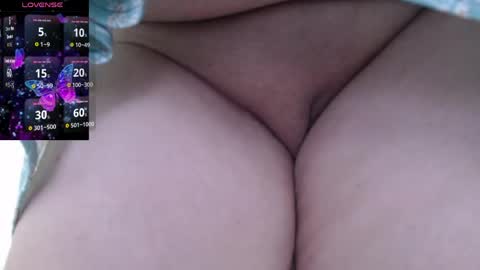 Snapshot of paiper_halliwey chatting on April 30, 2026, 8:57 pm paiper online show from April 30, 2026, 8:57 pm