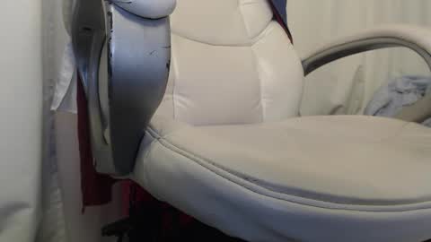 paiper online show from December 27, 2024, 1:00 am