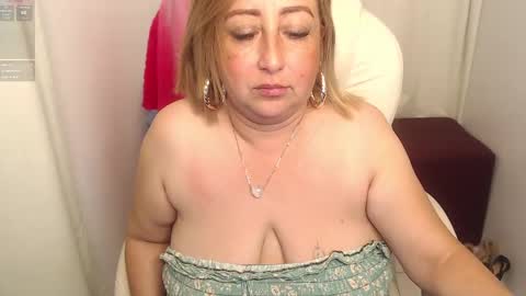 paiper online show from February 10, 2025, 8:31 pm