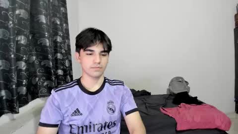 pakun_ online show from October 3, 2025, 2:30 am