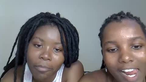 palashyuma online show from November 28, 2025, 2:42 pm