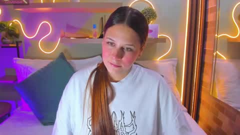 P A L M E R  online show from October 4, 2025, 1:53 pm