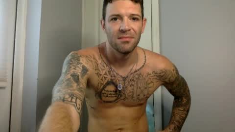 palmflacco online show from September 14, 2025, 2:05 pm