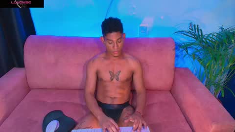 Snapshot of palo_santo06 chatting on February 9, 2026, 7:29 pm Palo Santo online show from February 9, 2026, 7:29 pm