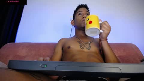 Snapshot of palo_santo06 chatting on April 3, 2026, 8:12 am Palo Santo online show from April 3, 2026, 8:12 am
