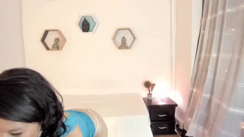 Snapshot of paloma_victory chatting on February 13, 2025, 9:38 pm Paloma online show from February 13, 2025, 9:38 pm