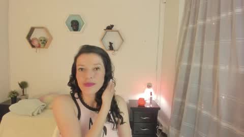 Snapshot of paloma_victory chatting on October 26, 2025, 7:09 pm Paloma online show from October 26, 2025, 7:09 pm