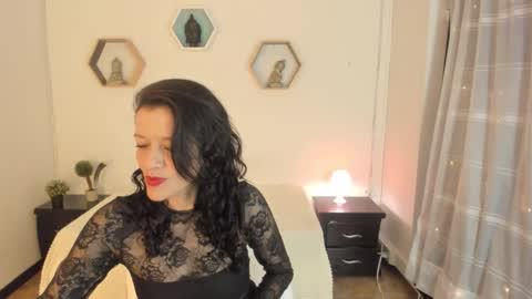 Snapshot of paloma_victory chatting on November 12, 2025, 8:41 pm Paloma online show from November 12, 2025, 8:41 pm