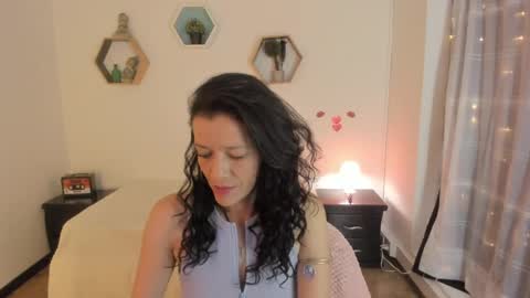 Snapshot of paloma_victory chatting on May 25, 2026, 9:10 pm Paloma online show from May 25, 2026, 9:10 pm