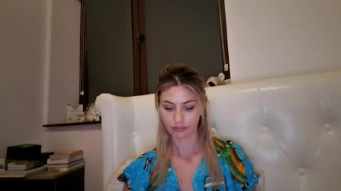 Pamela051087 online show from June 20, 2026, 7:49 pm