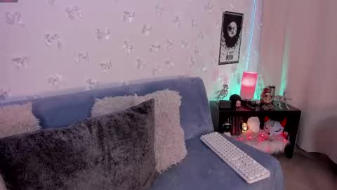 pamela online show from April 18, 2026, 7:01 am