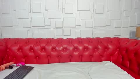 pamela_gaviria01 online show from April 26, 2026, 1:42 pm
