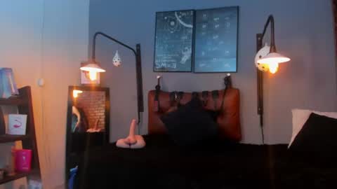 pamela_mature41 online show from July 17, 2026, 2:29 am