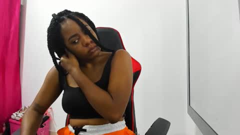 Snapshot of pamela_noah221 chatting on April 11, 2026, 9:35 am PAMELA online show from April 11, 2026, 9:35 am