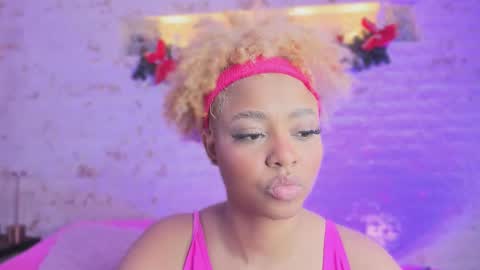 Pamela West online show from December 19, 2025, 8:05 pm