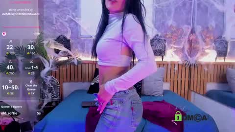 Snapshot of pamela_wolf_ chatting on October 7, 2025, 8:50 pm Pamela online show from October 7, 2025, 8:50 pm