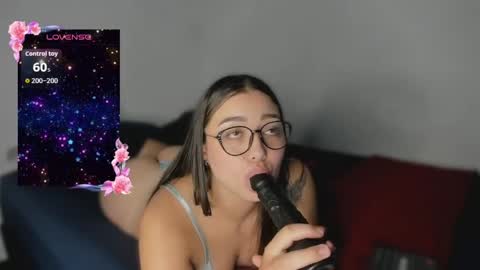 Snapshot of pamelaa_moon chatting on April 5, 2026, 12:41 am Pamelaa moon online show from April 5, 2026, 12:41 am