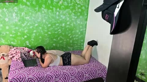Snapshot of pamelaa_moon chatting on May 21, 2026, 4:19 am Pamelaa moon online show from May 21, 2026, 4:19 am