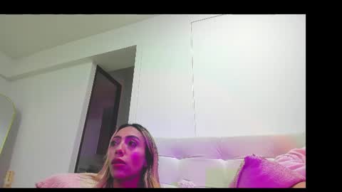 pamela online show from June 10, 2026, 4:01 am