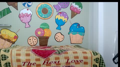 pamelaskiny20 online show from April 9, 2026, 1:05 am