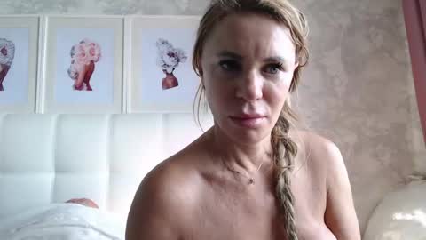Pamella online show from June 21, 2026, 11:02 am
