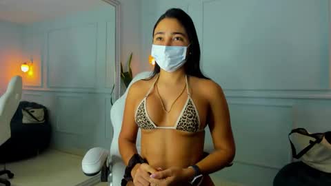 Snapshot of pamplemusa_ chatting on February 14, 2026, 12:13 pm pamplemusa_ online show from February 14, 2026, 12:13 pm