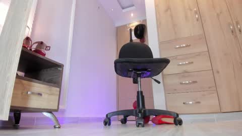 Pandora online show from March 3, 2025, 11:46 pm