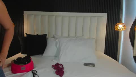 Pandoramiller online show from March 16, 2026, 5:06 pm