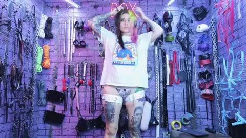 PandoraNez online show from January 25, 2025, 4:34 am