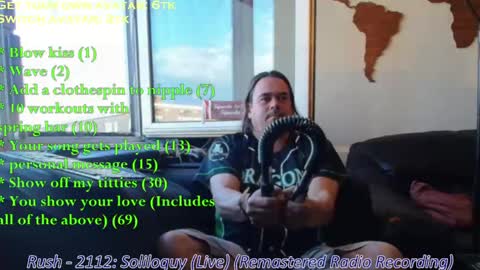 Snapshot of pannenkoekenkeizer chatting on May 11, 2026, 5:43 pm Chris online show from May 11, 2026, 5:43 pm