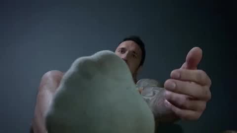 Snapshot of panther_style chatting on December 16, 2024, 6:32 am Oleg online show from December 16, 2024, 6:32 am