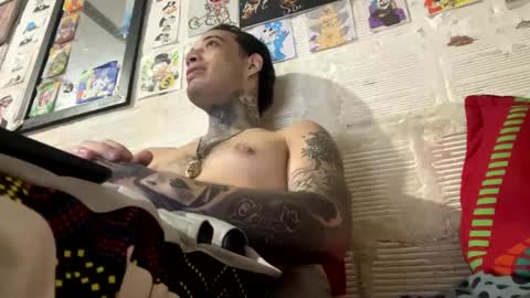 Snapshot of panthers_room chatting on December 16, 2024, 11:18 pm panthers_room online show from December 16, 2024, 11:18 pm