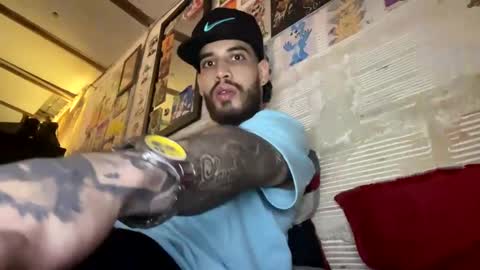 Snapshot of panthers_room chatting on March 2, 2025, 1:49 pm panthers_room online show from March 2, 2025, 1:49 pm