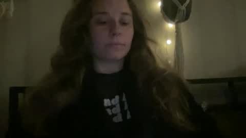 Pantiesofthefae online show from April 17, 2026, 9:56 am