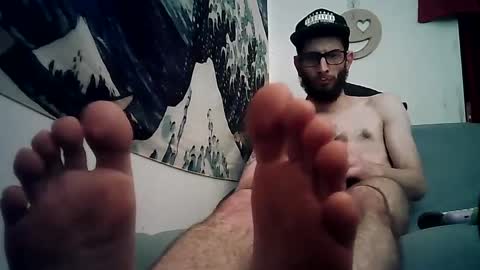 PantsLessTraveler online show from December 5, 2024, 7:16 am