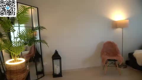 Snapshot of pantykrist chatting on June 19, 2026, 3:27 pm Kristina Kriss online show from June 19, 2026, 3:27 pm