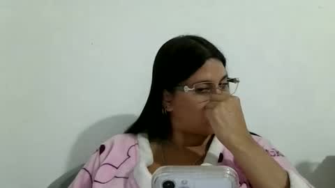 PAOLA EXCLUSIVAA online show from June 11, 2026, 1:05 am