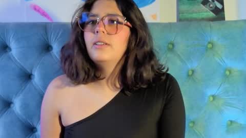 Paola Lyon online show from March 2, 2026, 12:23 pm