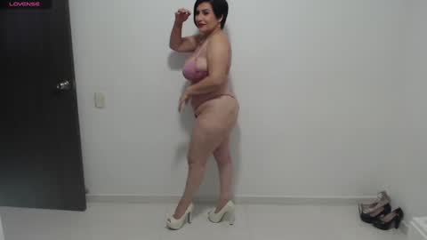 Paola Williams online show from December 13, 2024, 9:09 pm