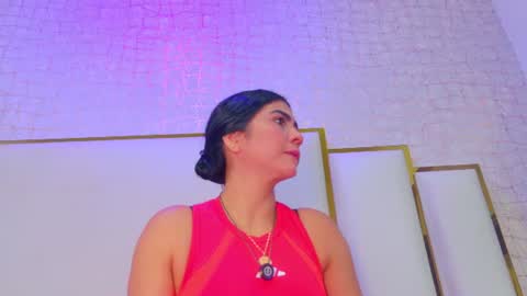 Paola  online show from June 16, 2026, 11:35 am