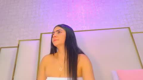 Paola  online show from June 19, 2026, 11:47 am