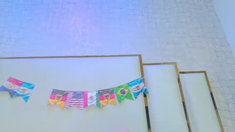 Paola  online show from June 27, 2026, 9:47 am