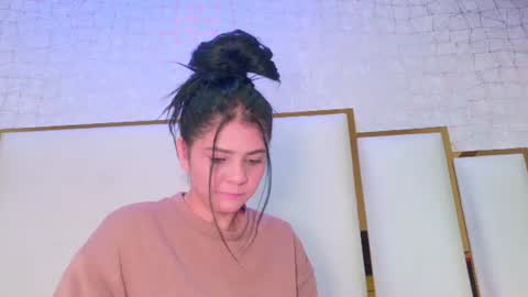 Paola  online show from July 26, 2026, 11:28 am