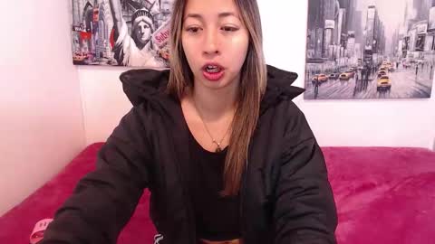 Snapshot of paolabotero chatting on February 3, 2026, 11:37 am Paola online show from February 3, 2026, 11:37 am
