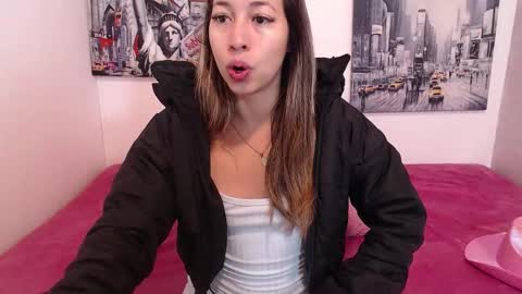 Snapshot of paolabotero chatting on February 28, 2026, 11:11 am Paola online show from February 28, 2026, 11:11 am