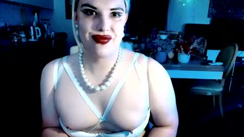 Sarina Williams online show from June 15, 2026, 8:16 am