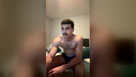 Snapshot of papimaikol020 chatting on April 3, 2026, 3:37 am papimaikol020 online show from April 3, 2026, 3:37 am